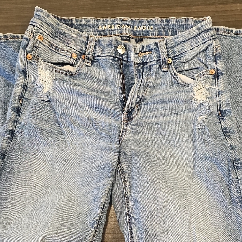 American Eagle Outfitters Women's Light Blue Ripped Skinny Jeans